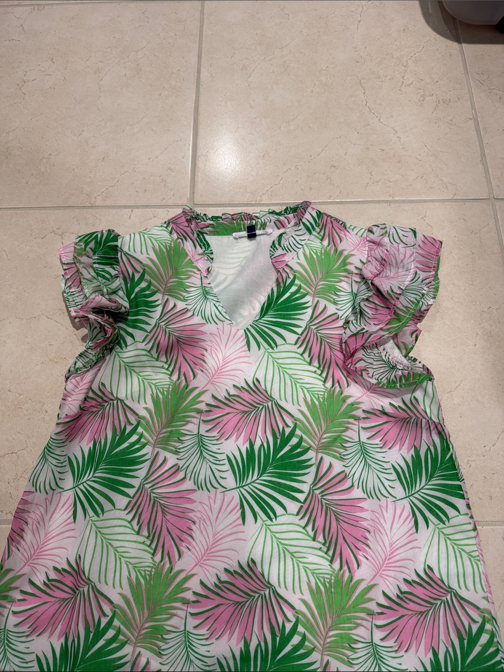 Michelle McDowell Tropical Pink & Green Leaf Flutter Sleeve Blouse - Picture 4 of 7